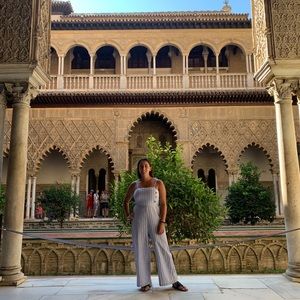 Meet your Posher, Bianca